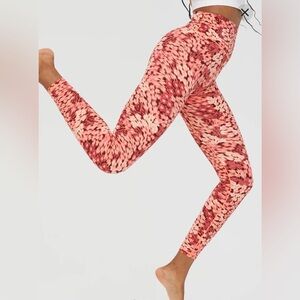 Offline by Aerie Real Me Xtra Hold Up in Royal Berry size small